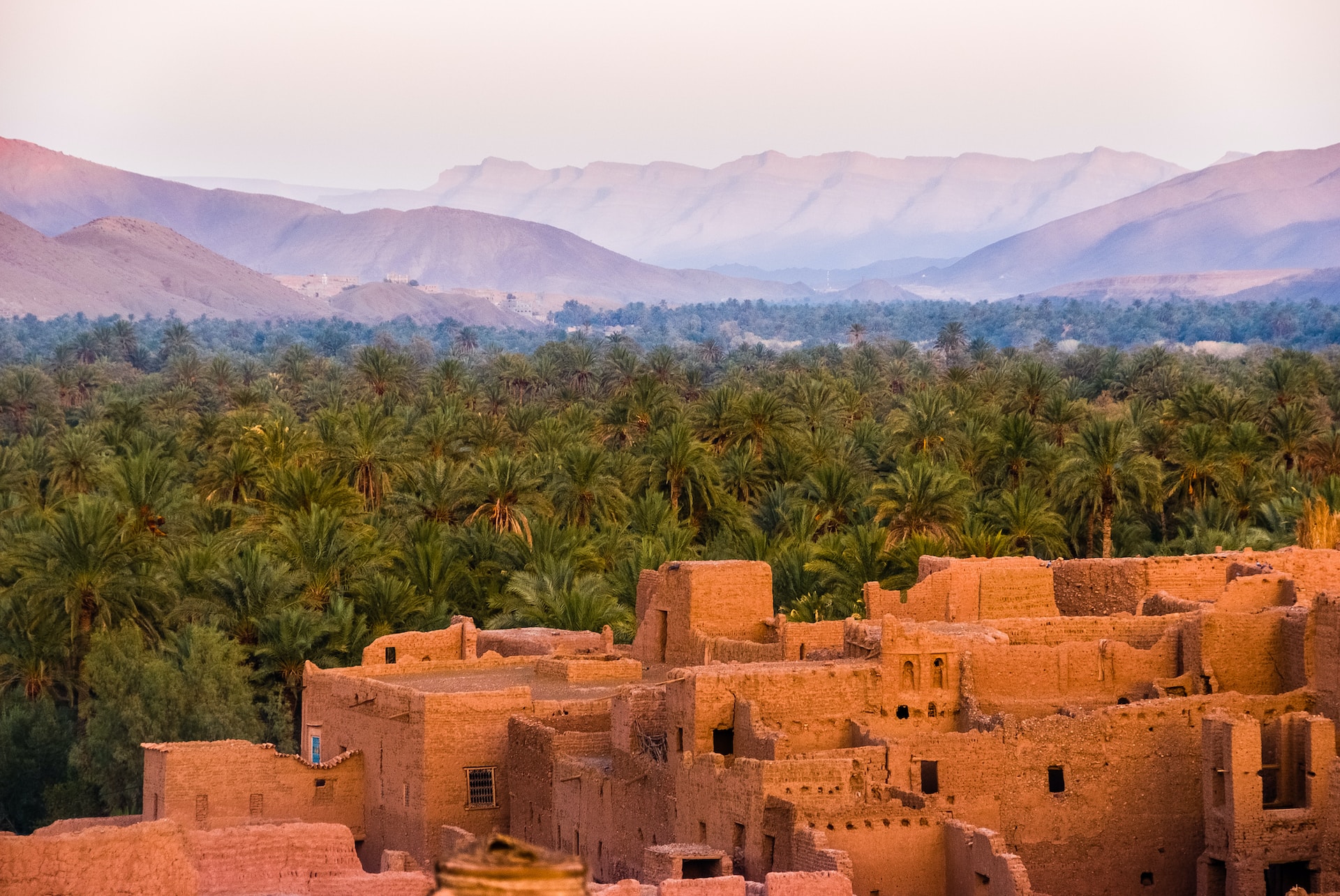 cover photo 9 Morocco Fixer